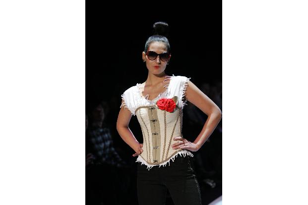 Der streng zurückgebundene Zopf