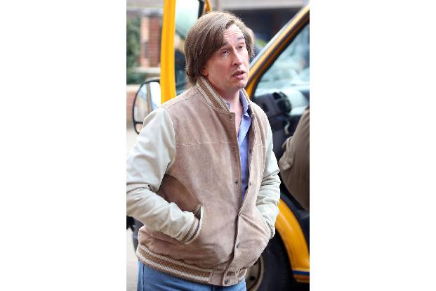 Komiker Steve Coogan hat für seine Figur des peinlichen Moderators 