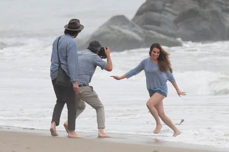 ...schüchtern und verspielt. Wir sind uns sicher, dass die Aufnahmen perfekt dafür geeignet wären, sie als Postkarte an die ...