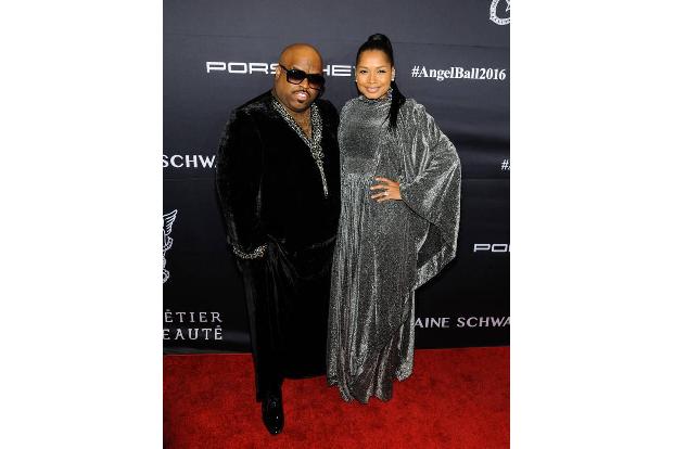 ...man auch von Sänger Cee Lo Green und seiner Partnerin Shani James behaupten. Natürlich nur echt mit Sonnenbrille! Eine hü...