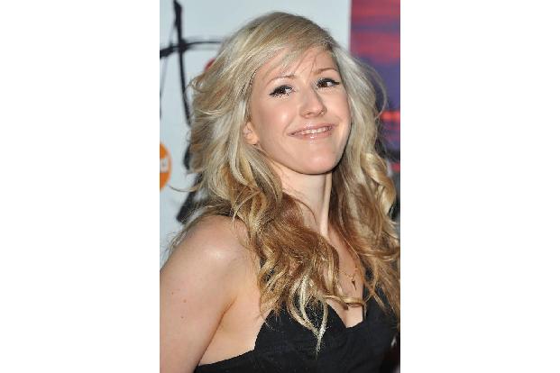 ...sehr schmal - was aber an Ellie Gouldings sympathischen Lächeln nichts ändern konnte. Es ist doch sehr wahrscheinlich, da...