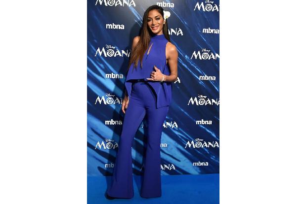 ...ihren außergewöhnlichen und aufregenden Stil ist Ex-Pussycat-Doll Nicole Scherzinger bekannt. In diesem Overall machte si...