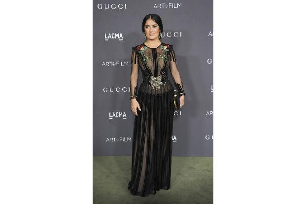 ...bei der LACMA Art + Film Gala wählte die Schönheit eine Robe aus dem italienischen Modehaus. Doch...