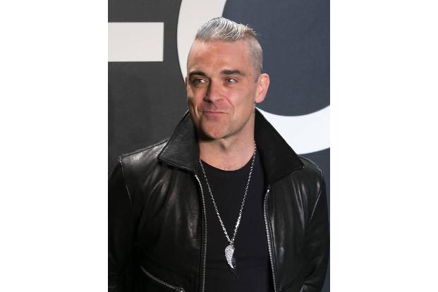 ...diesem fast bekommen! Doch Herr Williams hat sich nicht einfach plötzlich dazu entschlossen, seine natürliche Seite zu pr...