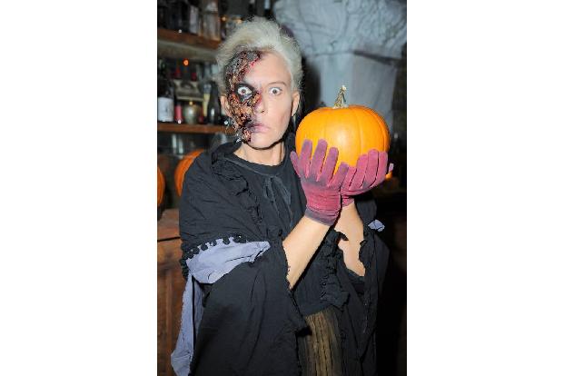 ...ohne Natascha Ochsenknecht. Die wird lediglich am 26. Oktober im Rahmen ihrer großen Halloween-Party noch einmal im 