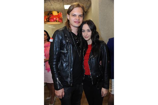 ...die Freundin von Wilson - Lorraine Bedros - ziemlich schüchtern und zurückhaltend. Doch sollte sie laut anhaltenden Gerüc...