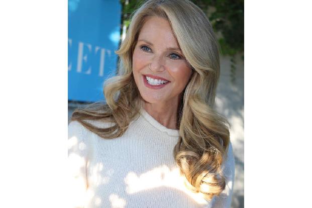 ...zu werden. US-Model Christie Brinkley hat ihre Familienplanung hingegen schon abgeschlossen. Warum auch nicht - sie ist i...