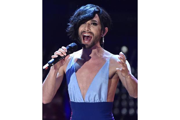 ...Musikfestival in Sanremo präsentierte, löst leider überhaupt keine Begeisterungsstürme aus. Ganz im Gegenteil! Was ist de...