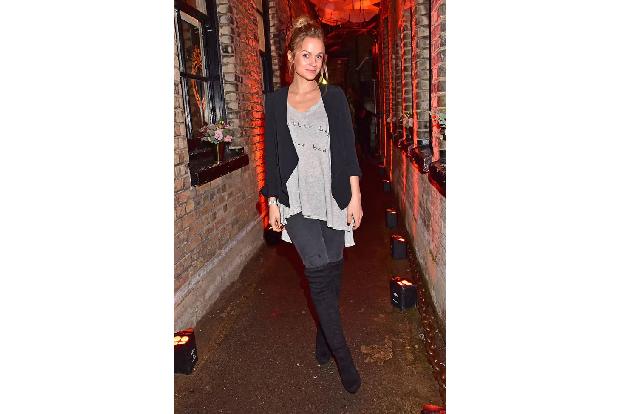 ...echter Schuhfan ist auch Moderatorin Mirjam Weichselbraun. Wie sähe ihre perfekte Kollektion aus? 