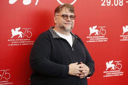 Auch der mexikanische Regisseur und Produzent Guillermo Del Toro reiste nach Bella Italia, um in der Sonne und dem Scheinwer...