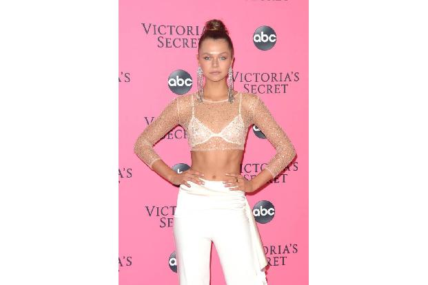 Zum ersten Mal schwebte Alannah Walton in diesem Jahr über den Laufsteg. Das Spektakel wird alljährlich als riesige Party mi...