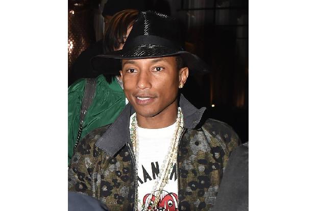 Weniger klassisch geht es allerdings bei Pharrell Williams zu. Der 41-Jährige mag es gerne ausgefallen, groß und bunt.