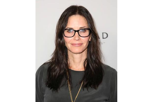 Die Nerdbrille ist aber auch längst in Hollywood angekommen. Dort stehen die Stars ganz selbstbewusst zu ihrer Sehhilfe. Die...