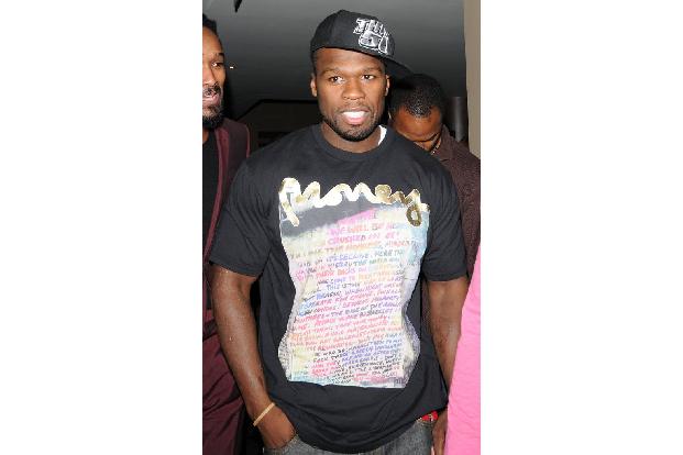 So habe es ihn sehr gestört, dass er Stunden vor den anderen Schauspielern am Filmset erscheinen musste, um seine ausgiebige...