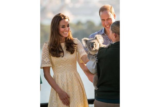 ...gibt es für ihren Gewichtsverlust etwa andere Gründe? Bei ihrem Staatsbesuch in Australien im April wirkte die Herzogin f...