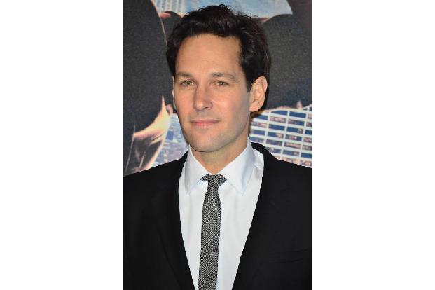 Erst vor kurzem wurde Selena jedenfalls bei einem Dinner mit Komiker Paul Rudd (