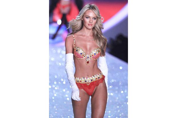 ...Jahr wurde diese Ehre noch Candice Swanepoel zuteil, die auch in diesem Jahr wieder mit dabei sein darf. Am Montagvormitt...