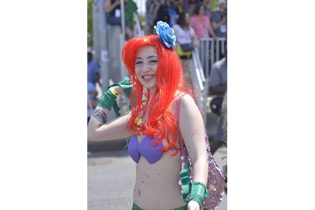 meerjungfrauen küssen haare