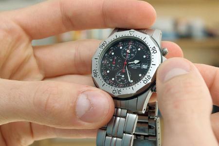 6_Armbanduhr umstellen suedraumfoto.jpg