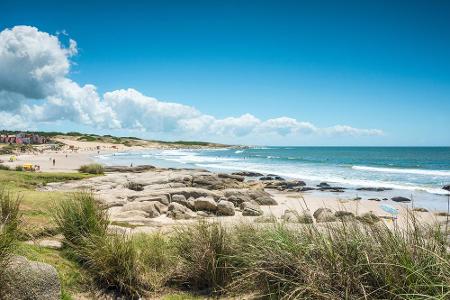 Platz zehn: Schon mal an eine Reise nach Uruguay gedacht? Das südamerikanische Land hat einiges zu bieten: Strand, Wüstengeb...
