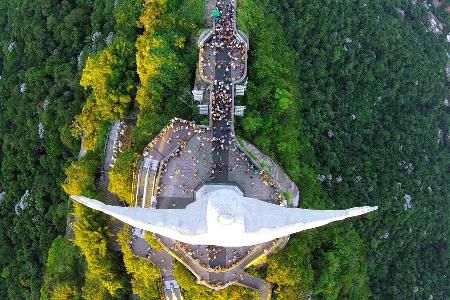 ZChrist the Redeemer by Alexandre Salem2.jpg