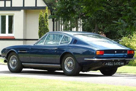 Filmautos - James Bond Aston Martin
