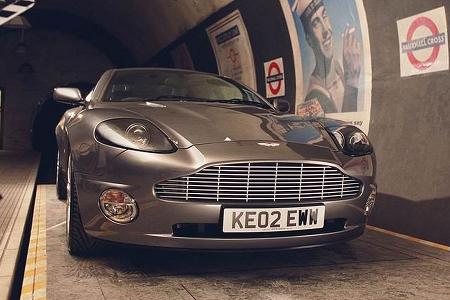 Filmautos - James Bond Aston Martin