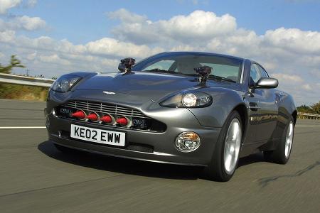 Filmautos - James Bond Aston Martin
