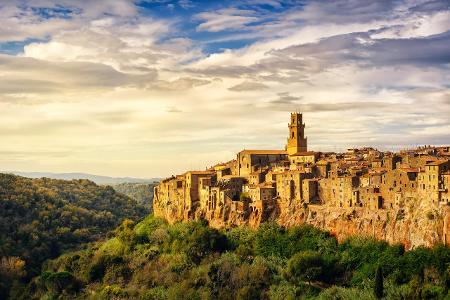 Pitigliano getty images.jpg
