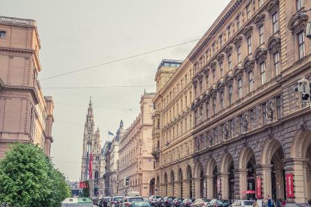 Die Reichratsstraße hinter der Hauptuniversität in Wien schreckt nicht viele deutsche Autofahrer ab. In Österreich würden nu...