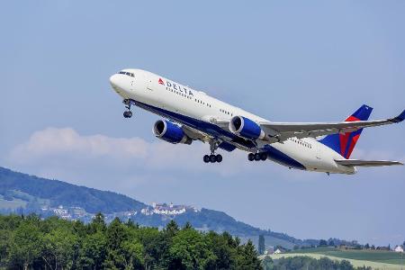 Delta Air Lines imago Arnulf Hettrich.jpg