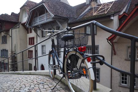 Fahrrad am Geländert