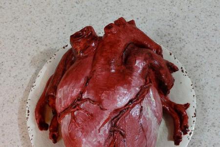 1.3.1 Heart Cake.jpg