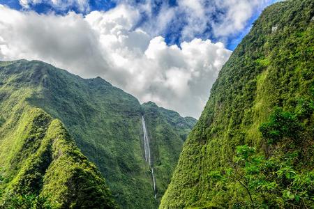Vor der Küste Madagaskars wartet die französische Überseekolonie La Reunion auf Besucher aus aller Welt. Auf dem Eiland lass...