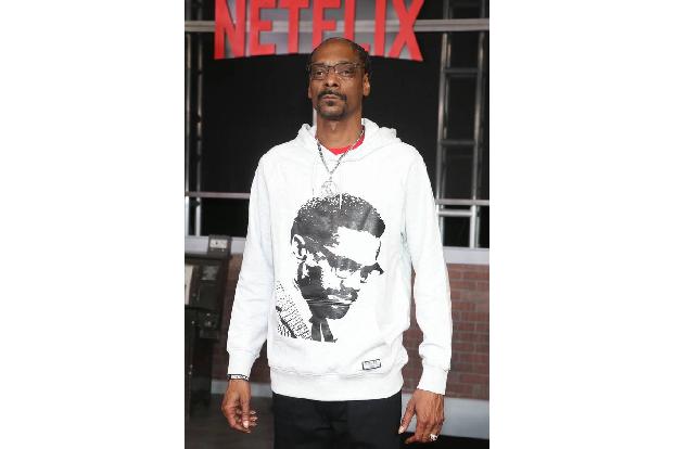 … eine Mischung aus Grenache und Zinfandel mit leichten Himbeer-, Erdbeer- und Kirschnoten.
Es ist die selbe Weinfirma, die ...