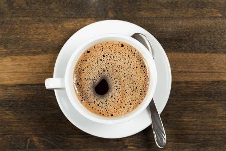 Für viele geht jeder gute Morgen mit einer Tasse Kaffee los. Dagegen ist grundsätzlich auch nichts einzuwenden. Trotzdem tut...