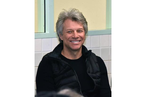 ...vertrauten Internetnutzer 2011 auf Twitter, um den Angehörigen von Jon Bon Jovi ihr Mitgefühl auszusprechen. Der Musiker ...