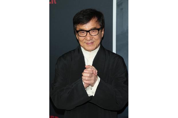 ...wie Jackie Chan hat es leicht, Opfer von falschen Todesmeldungen zu werden, macht er doch alle seine Stunts selbst. Bei e...