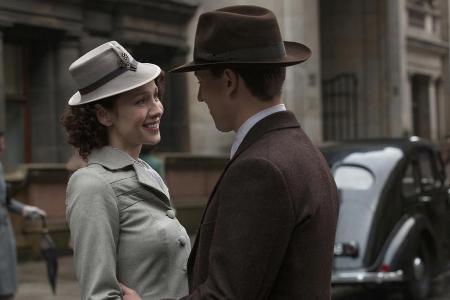 Claire und Frank genießen ihre zweiten Flitterwochen in Schottland.