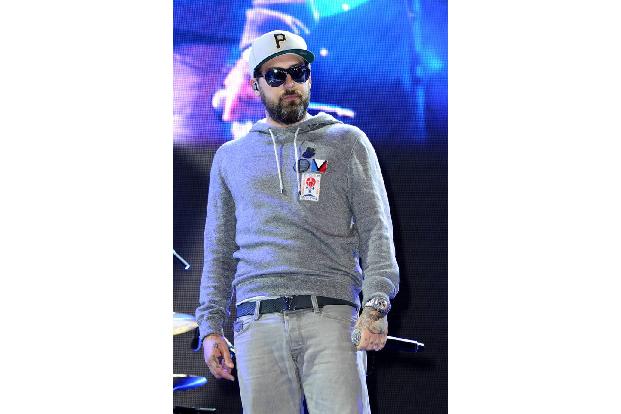 ...einem spürbaren Anflug von Ironie kommentiert auch Sido das Thema des Tages. 