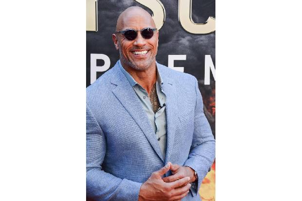 ...Dwayne Johnson, den seine Fans auf Social Media für seine sympathische und lustige Art feiern. Neben seinem hohen Beliebt...