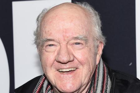 Mit 87 Jahren verstarb der US-Schauspieler Richard Herd. Am 26. Mai erlag er in seinem Haus in Los Angeles den Komplikatione...