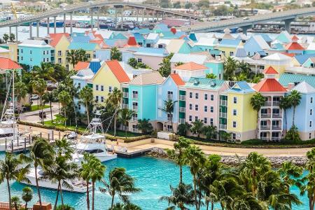 Platz 10: Ähnlich wie in Barbados geben auch die Einheimischen auf den Bahamas relativ wenig für Mietkosten aus. Gaststätten...