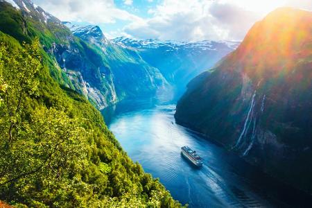 Platz 4: In Norwegen (hier zu sehen: der Sunnylvsfjorden Fjord) liegen sowohl die Lebenshaltungskosten als auch die Preise f...