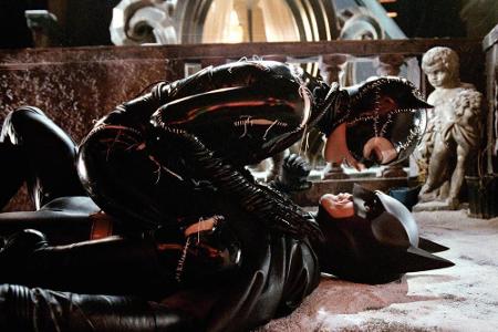 Unvergessen ist Michelle Pfeiffer als laszive Catwoman in Tim Burtons zweiten 
