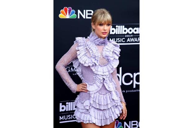 Die Frau des Jahrzehnts hat natürlich mehr als einen Titel für sich beanspruchen können: Auch 2011 kam niemand an Taylor Swi...