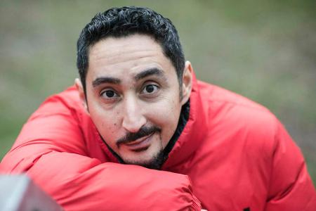 Was, wenn man eine Party in den eigenen vier Wänden schmeißt und die Zigaretten alle sind? Das Start-up von Rapper Eko Fresh...