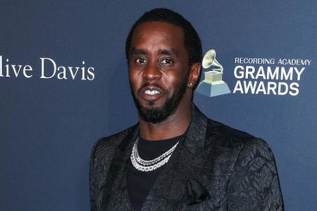 Er war einer der ersten Musiker, die sich anderweitig etwas dazuverdienten. Rapper Sean Combs alias Diddy gründete bereits 1...