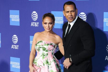 Jennifer Lopez und Alex Rodriguez mussten wie viele andere Promis wegen Corona ihre geplante Hochzeit absagen. Ein Überblick: