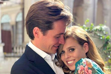 Prinzessin Beatrice (32) musste ihre für den 29. Mai geplante royale Hochzeit absagen. Dann klappte es aber doch noch: Am 17...